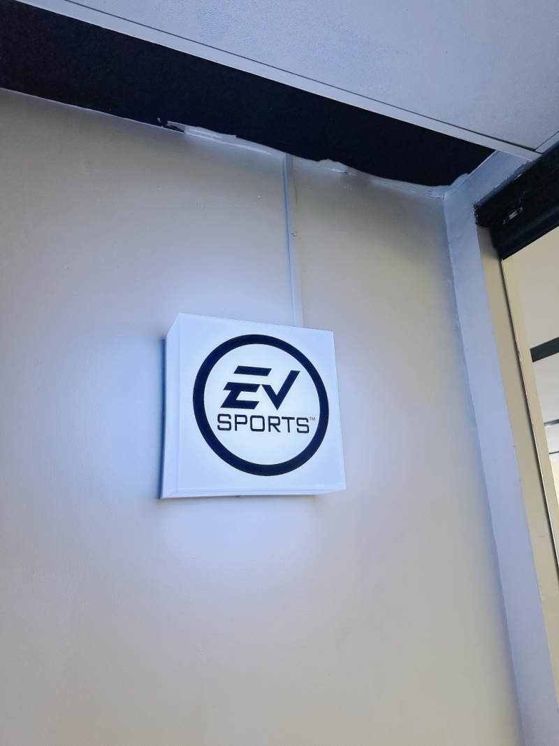 フィリピン留学 Cebu21 - EV Academy-EV Sports(Activity room)-11